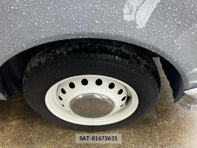 Nissan MARCH 2002-02 8880602-7