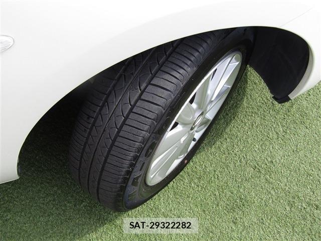 Nissan MARCH 2022-07 8880600-9