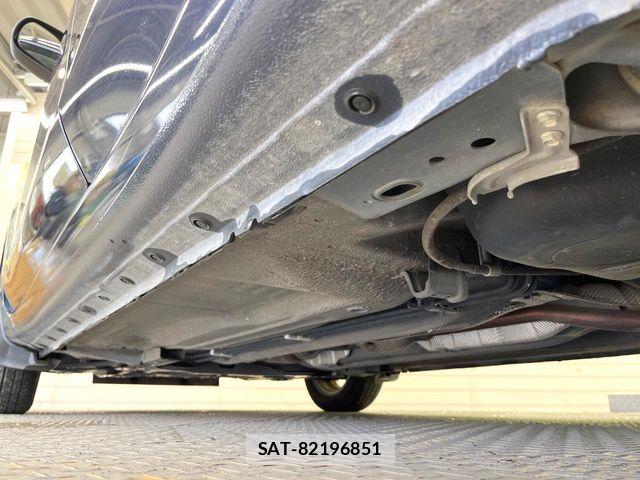 Nissan MARCH 2018-12 8880601-19