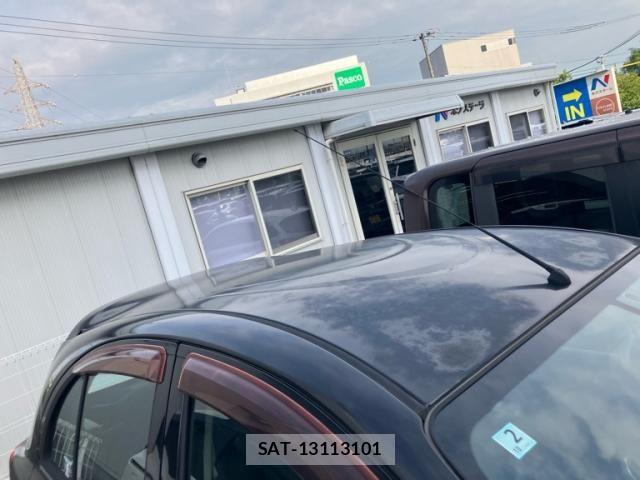 Nissan MARCH 2015-01 8880603-4