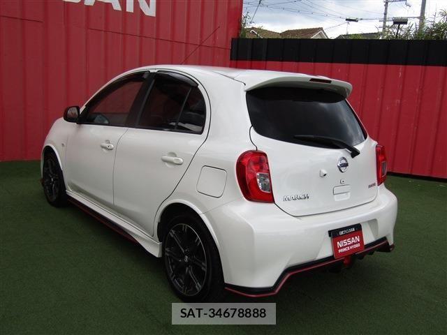 Nissan MARCH 2018-03 8880599-1