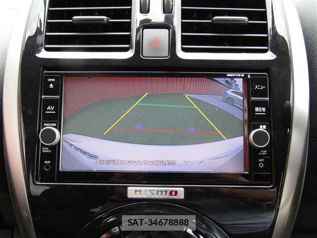 Nissan MARCH 2018-03 8880599-3