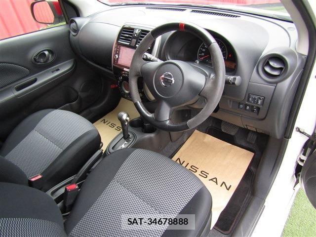 Nissan MARCH 2018-03 8880599-5