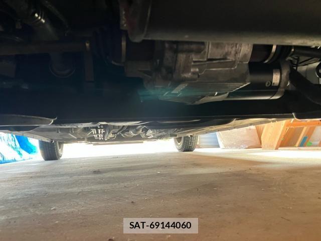 Nissan MARCH 2013-08 6672351-8