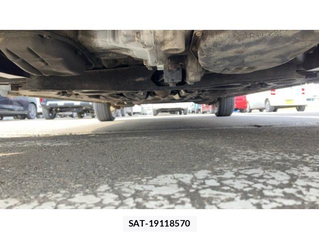 Nissan MARCH 2011-09 6907940-27