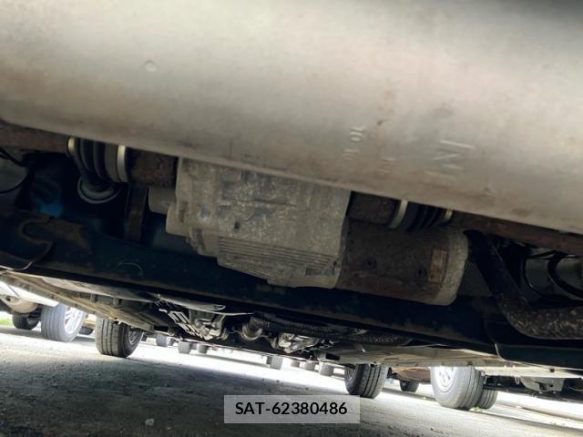 Nissan MARCH 2012-03 7221239-10