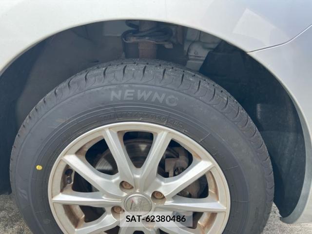 Nissan MARCH 2012-03 7221239-4