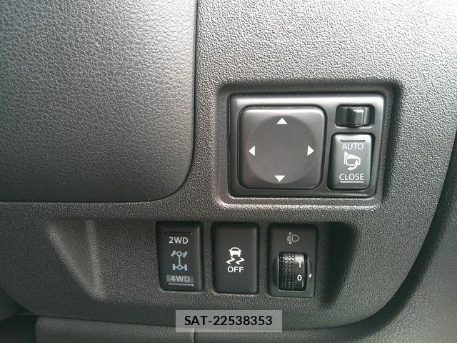 Nissan MARCH 2019-02 7455522-12
