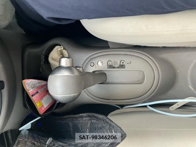Nissan MARCH 2014-07 7877498-19