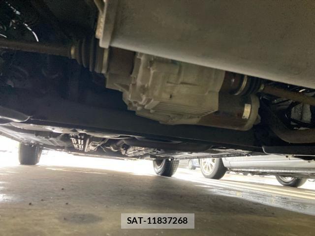 Nissan MARCH 2016-09 8036548-5