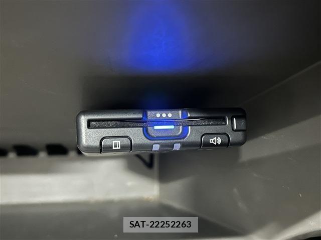 Nissan MARCH 2019-02 8100241-22