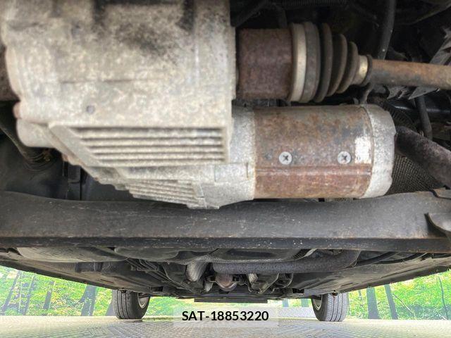 Nissan MARCH 2015-11 8230691-18