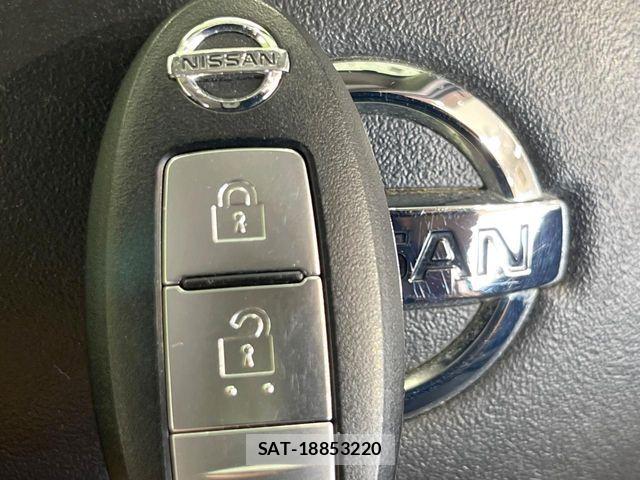 Nissan MARCH 2015-11 8230691-4