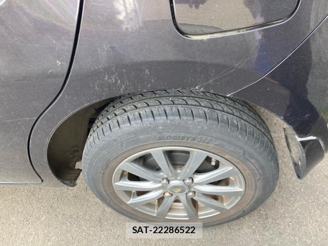Nissan MARCH 2013-10 8562527-4
