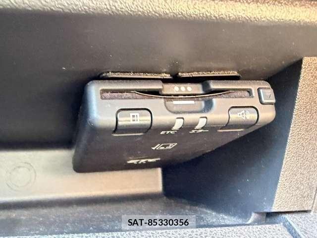 Nissan MARCH 2020-03 8685893-8