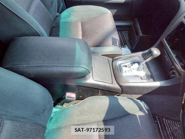 Toyota MARK II BLIT 2002-04 7617810-11