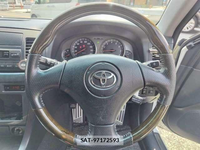 Toyota MARK II BLIT 2002-04 7617810-14