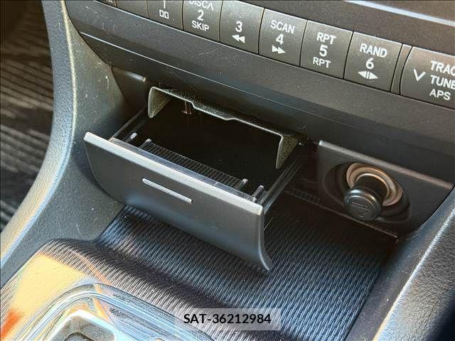 Toyota MARK II BLIT 2003-04 8871382-13