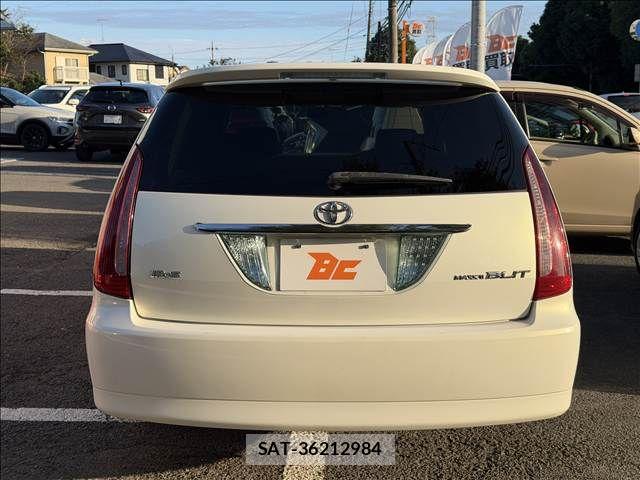 Toyota MARK II BLIT 2003-04 8871382-22