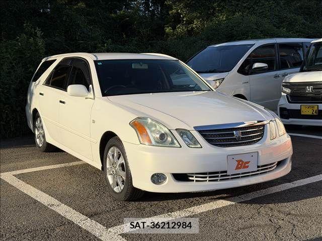 Toyota MARK II BLIT 2003-04 8871382-4