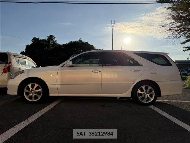 Toyota MARK II BLIT 2003-04 8871382-5