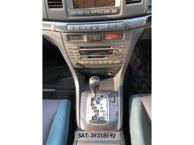 Toyota MARK II 2004-09 1236928-19