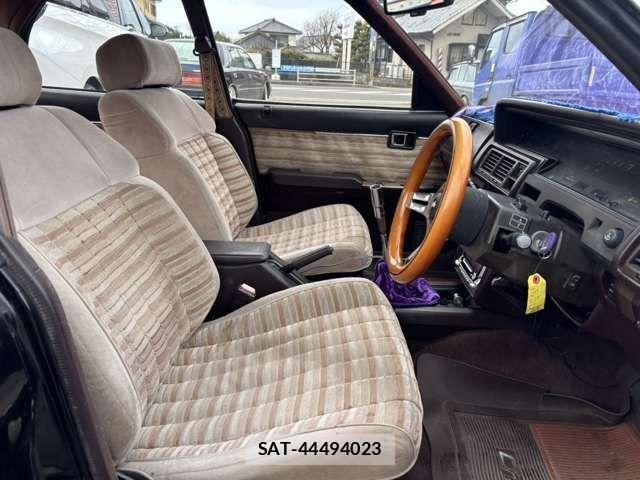 Toyota MARK II 1984-04 769379-6
