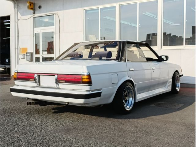 Toyota MARK II 1987-09 1546631-3