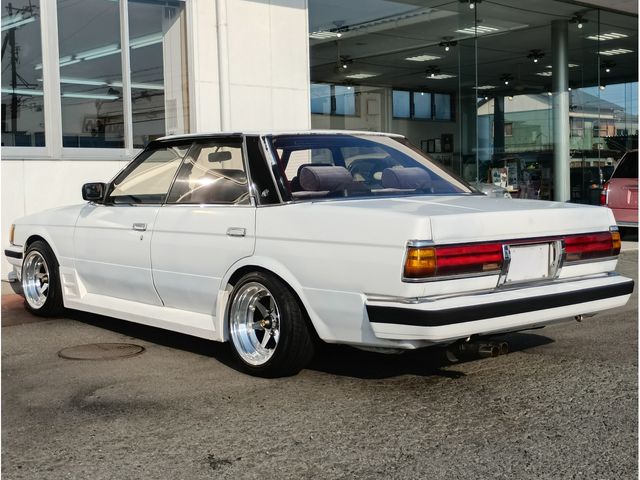 Toyota MARK II 1987-09 1546631-5
