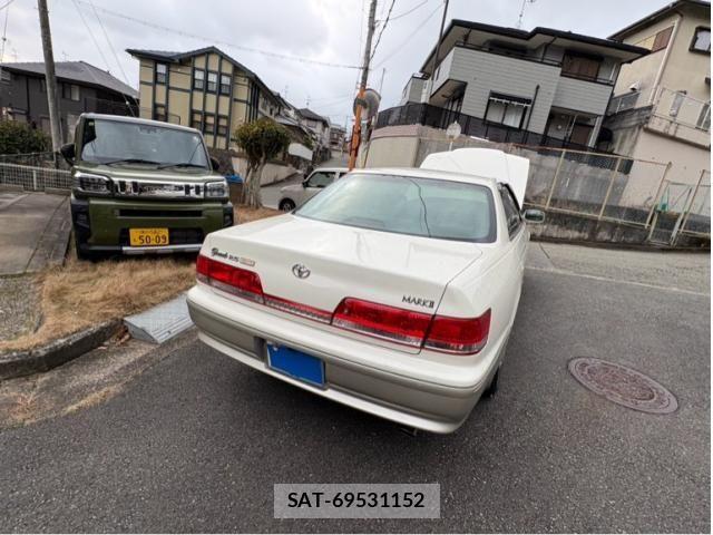 Toyota MARK II 1999-03 2486840-1