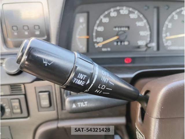 Toyota MARK II 1988-11 4965665-28