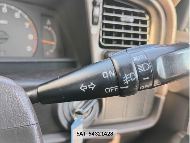 Toyota MARK II 1988-11 4965665-29