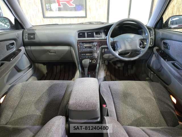 Toyota MARK II 1997-04 6907939-3