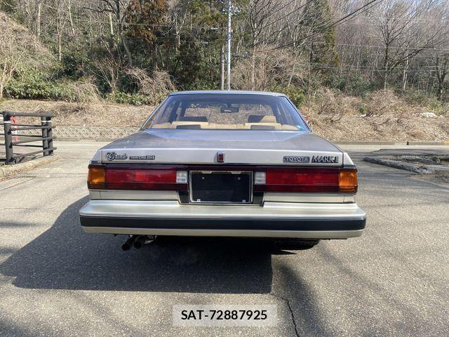 Toyota MARK II 1983-01 7617809-9
