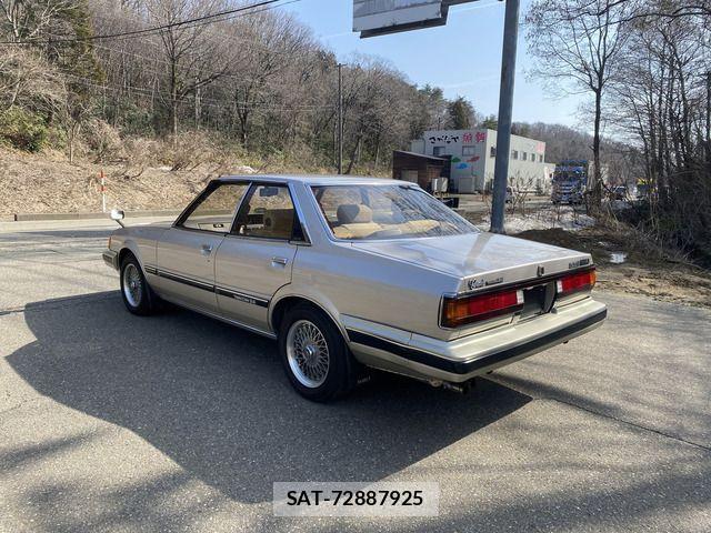 Toyota MARK II 1983-01 7617809-10