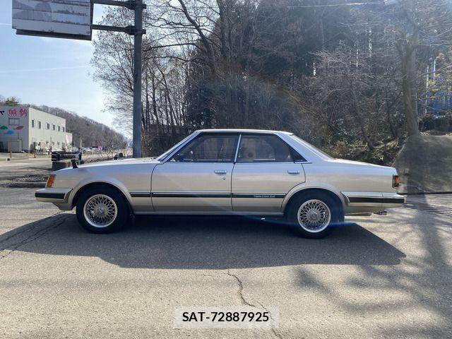 Toyota MARK II 1983-01 7617809-12