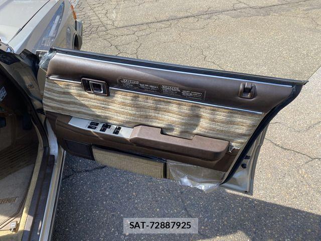 Toyota MARK II 1983-01 7617809-13