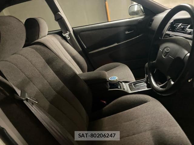 Toyota MARK II 1998-03 8245791-11