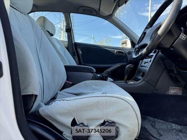 Toyota MARK II 1993-03 8371818-13
