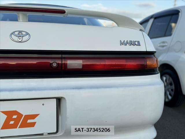 Toyota MARK II 1993-03 8371818-23