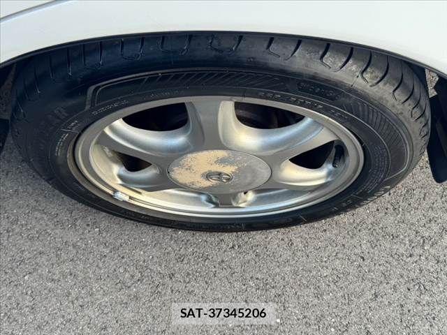 Toyota MARK II 1993-03 8371818-26