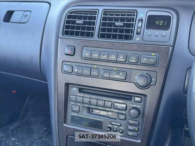 Toyota MARK II 1993-03 8371818-2