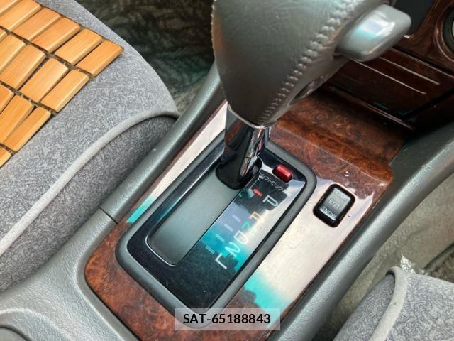 Toyota MARK II 1999-02 8371819-18