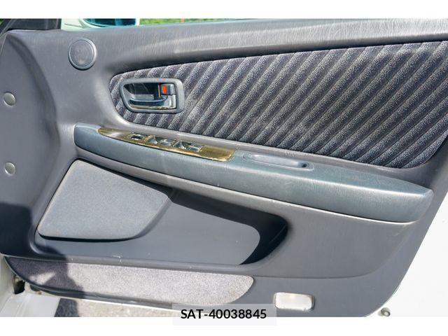 Toyota MARK II 1997-01 8880605-11