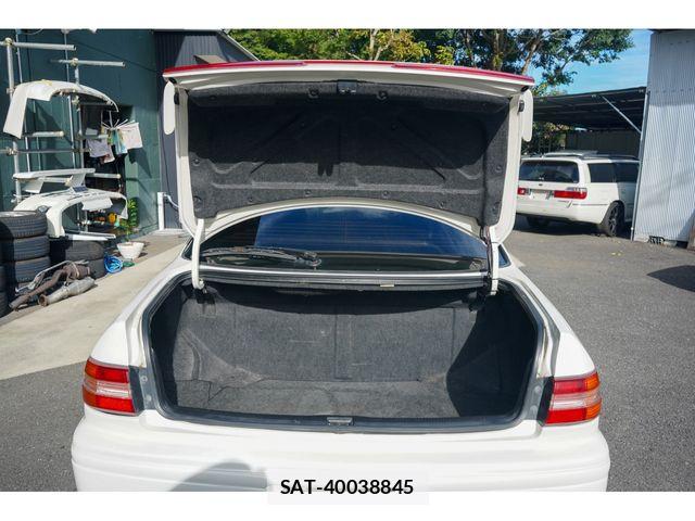 Toyota MARK II 1997-01 8880605-18