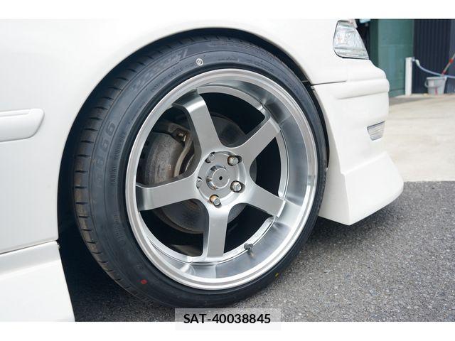 Toyota MARK II 1997-01 8880605-3