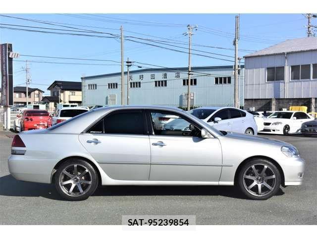 Toyota MARK II 2003-01 1299480-3