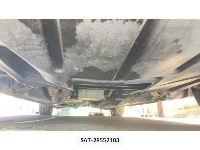 Toyota MARK II 2004-05 7617812-3