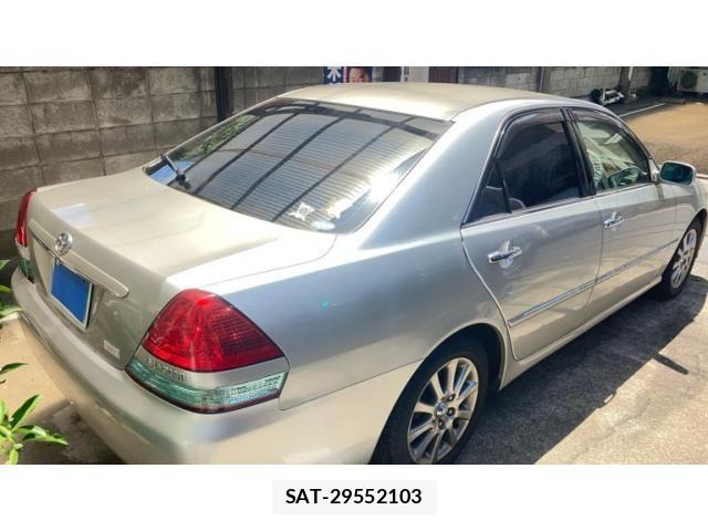 Toyota MARK II 2004-05 7617812-6