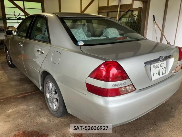 Toyota MARK II 2001-12 8208507-8
